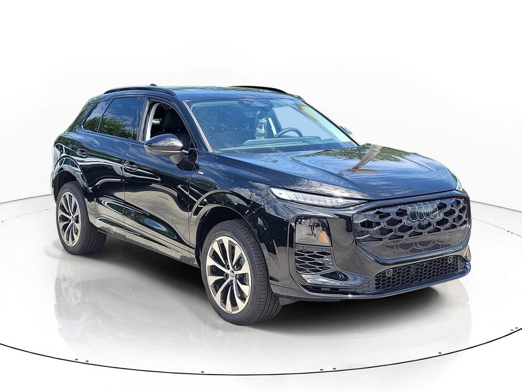 New 2026 Audi Q3 quattro 2.0T AWD/4WD image 1