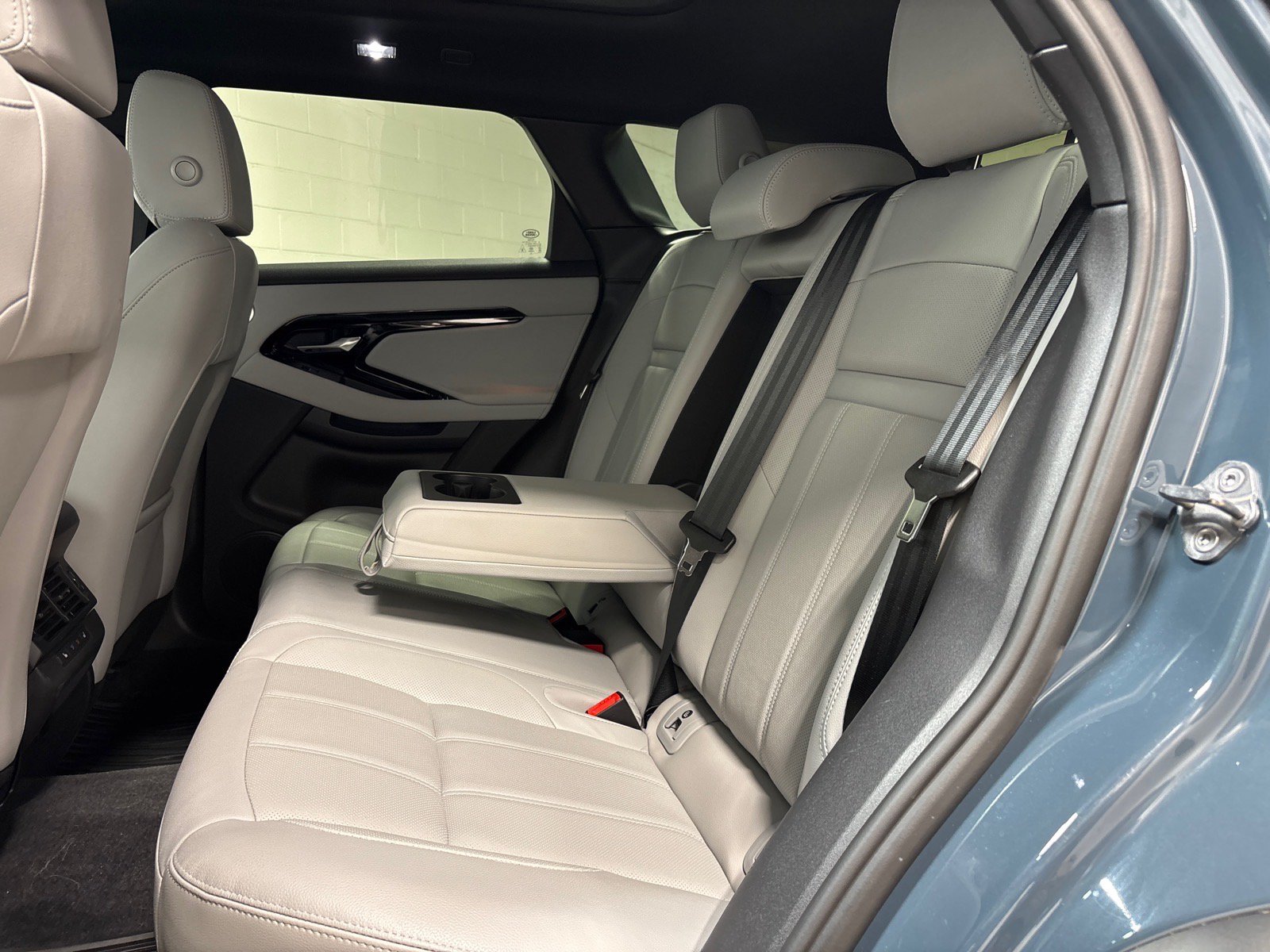 New 2026 Land Rover Range Rover Evoque S AWD/4WD image 27