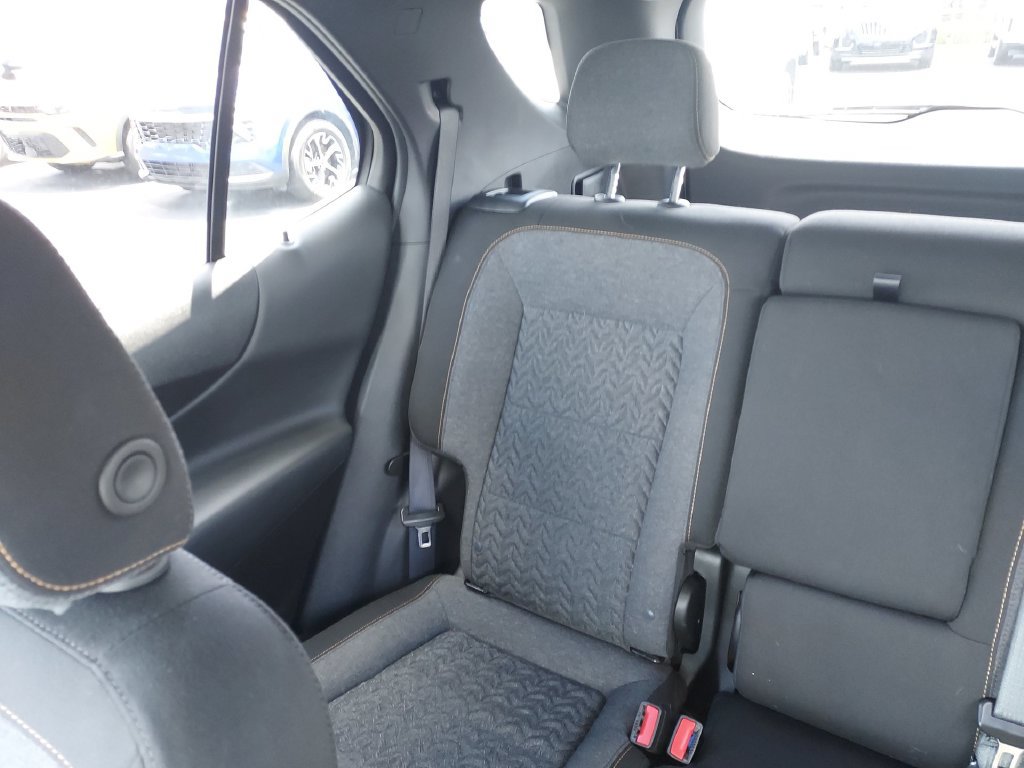 Used 2024 Chevrolet Equinox LT FWD image 12