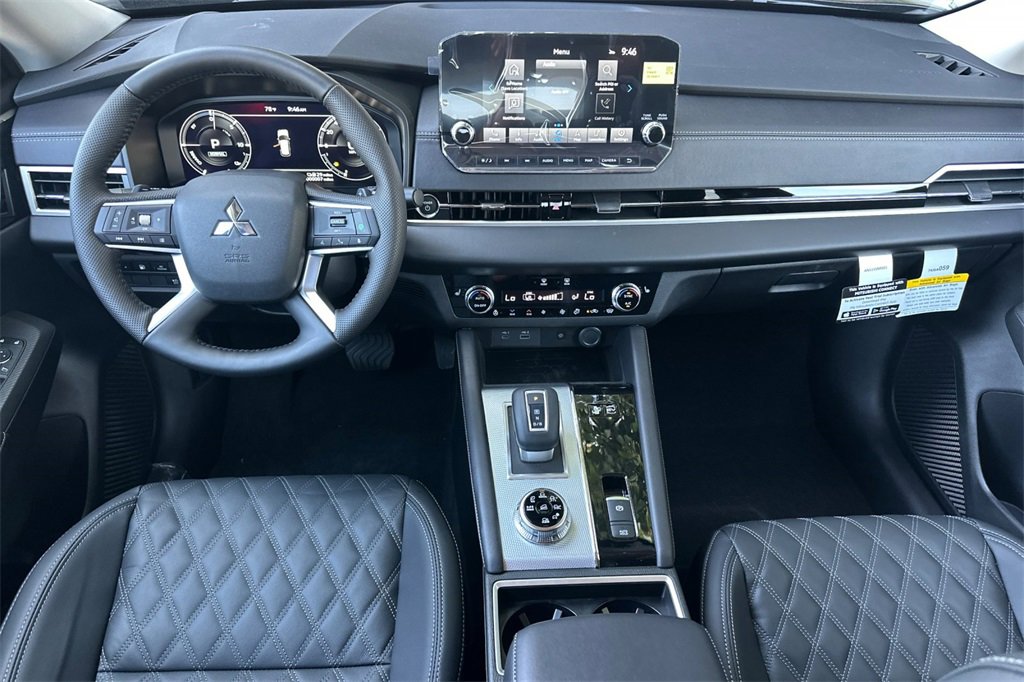 New 2025 Mitsubishi Outlander SEL image 14