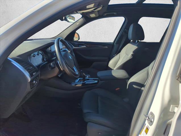 Used 2019 BMW X3 xDrive30i w/ Driving Assistance Package image 16