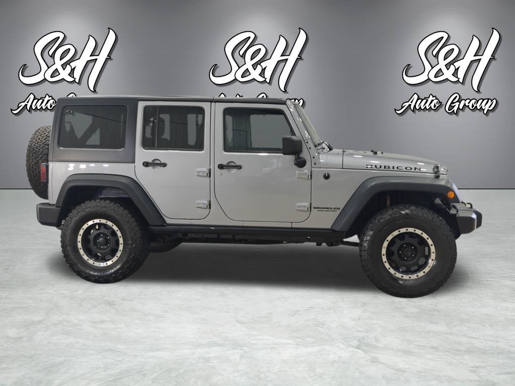 Used 2013 Jeep Wrangler Unlimited Rubicon w/ Dual Top Group AWD/4WD image 20