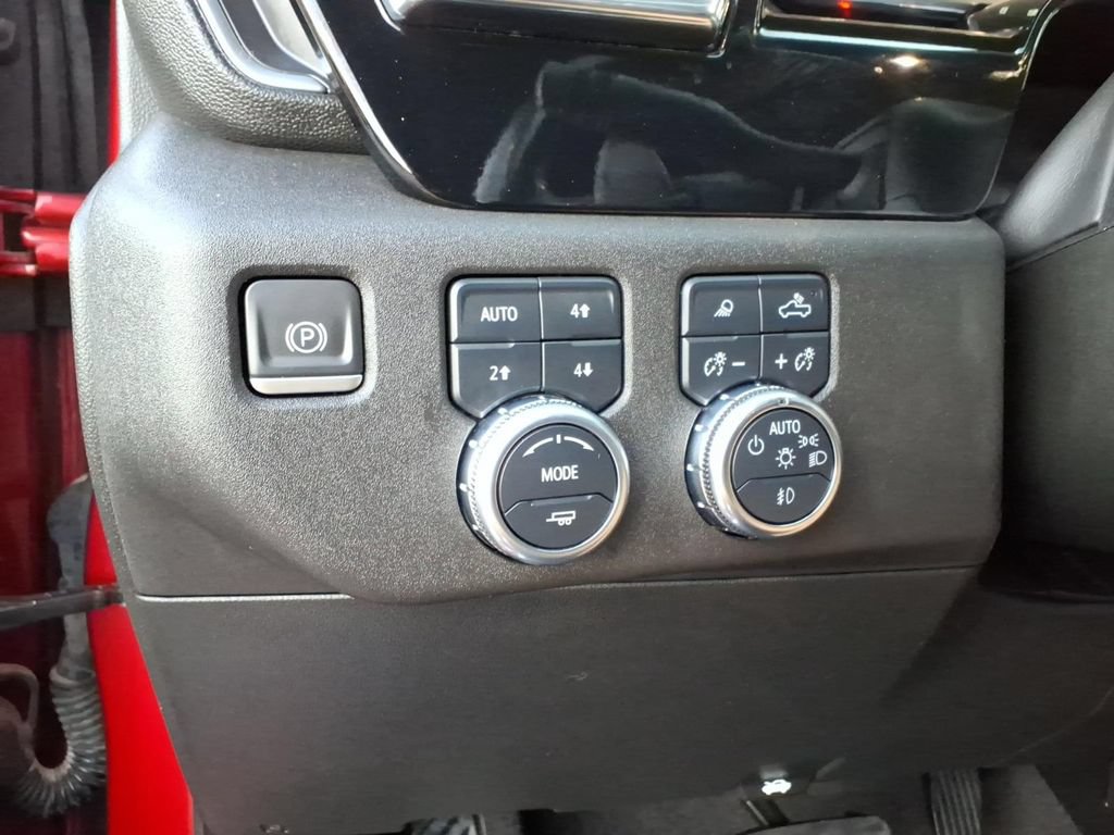 Used 2023 GMC Sierra 1500 SLT w/ SLT Premium Plus Package AWD/4WD image 28