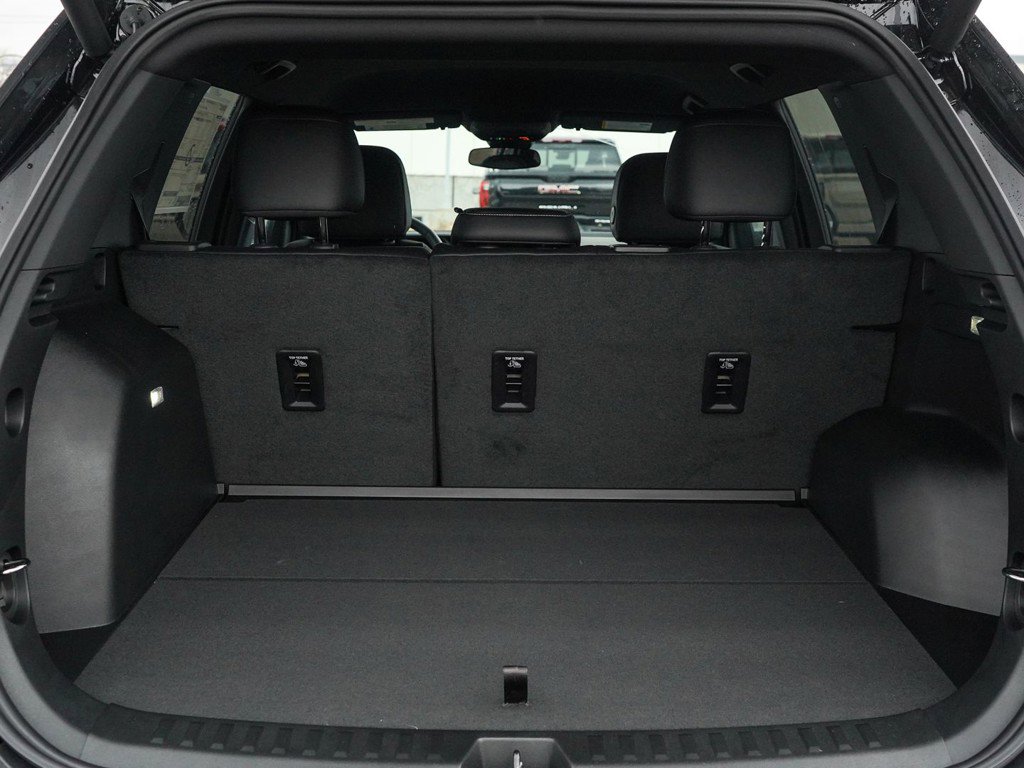 New 2026 GMC Terrain Elevation w/ Elevation Premium Package image 8