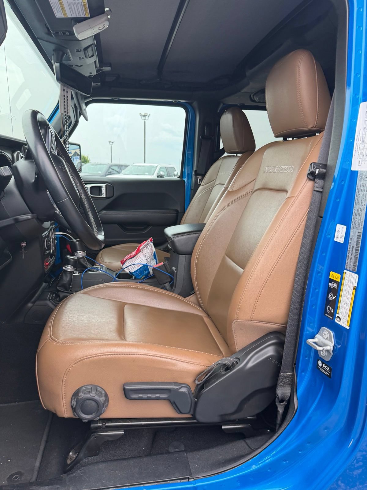 Used 2021 Jeep Gladiator Rubicon w/ Uconnect 4C Nav & Sound Group AWD/4WD image 9