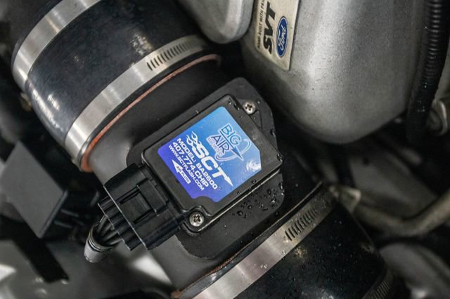 Used 2004 Ford Mustang Cobra image 12