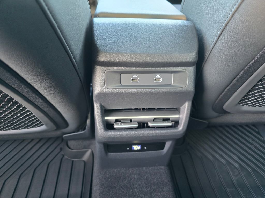 New 2026 Audi Q3 quattro 2.0T image 23