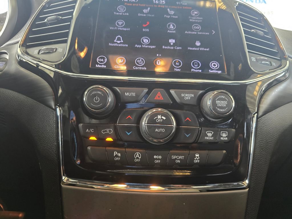 Used 2021 Jeep Grand Cherokee Laredo X RWD image 8