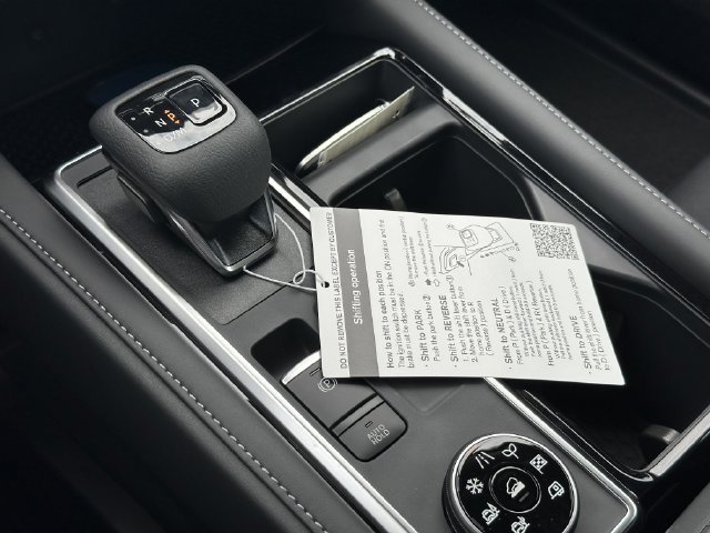 New 2026 Nissan Pathfinder SV w/ SV Premium Package AWD/4WD image 26