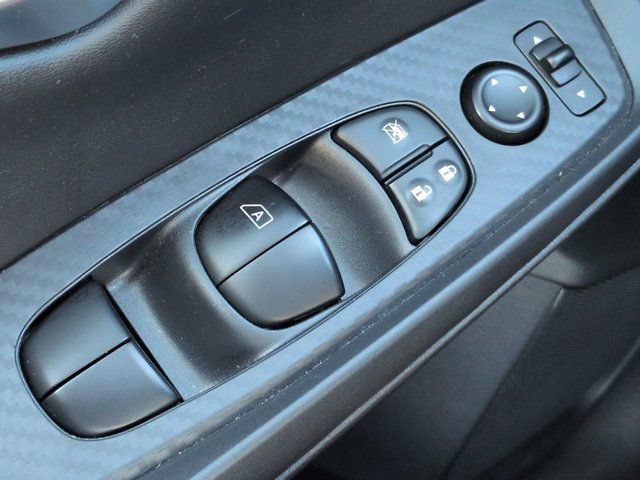 Used 2025 Nissan Sentra SV FWD image 21