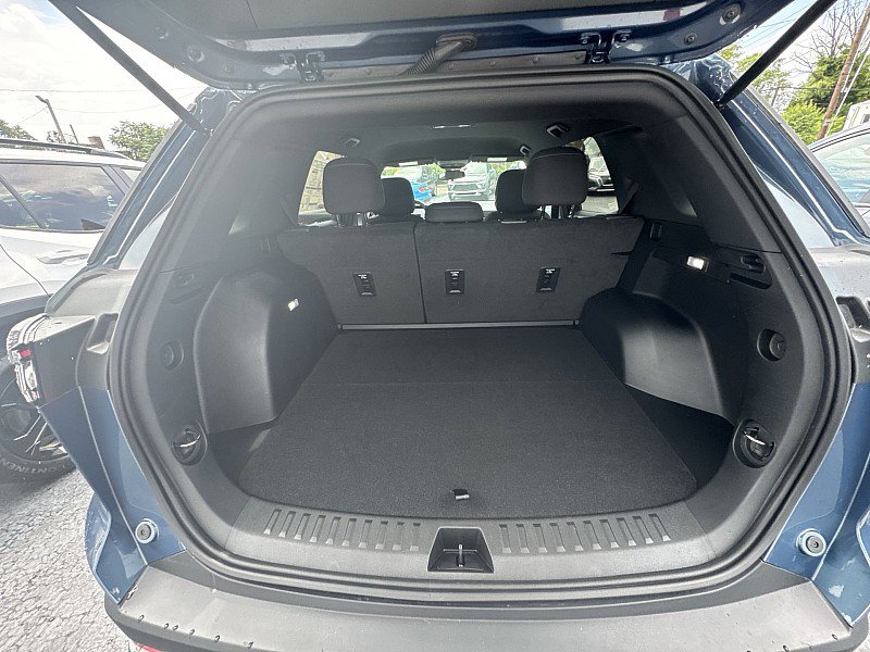 New 2026 Chevrolet Equinox LT w/ Midnight Edition image 15