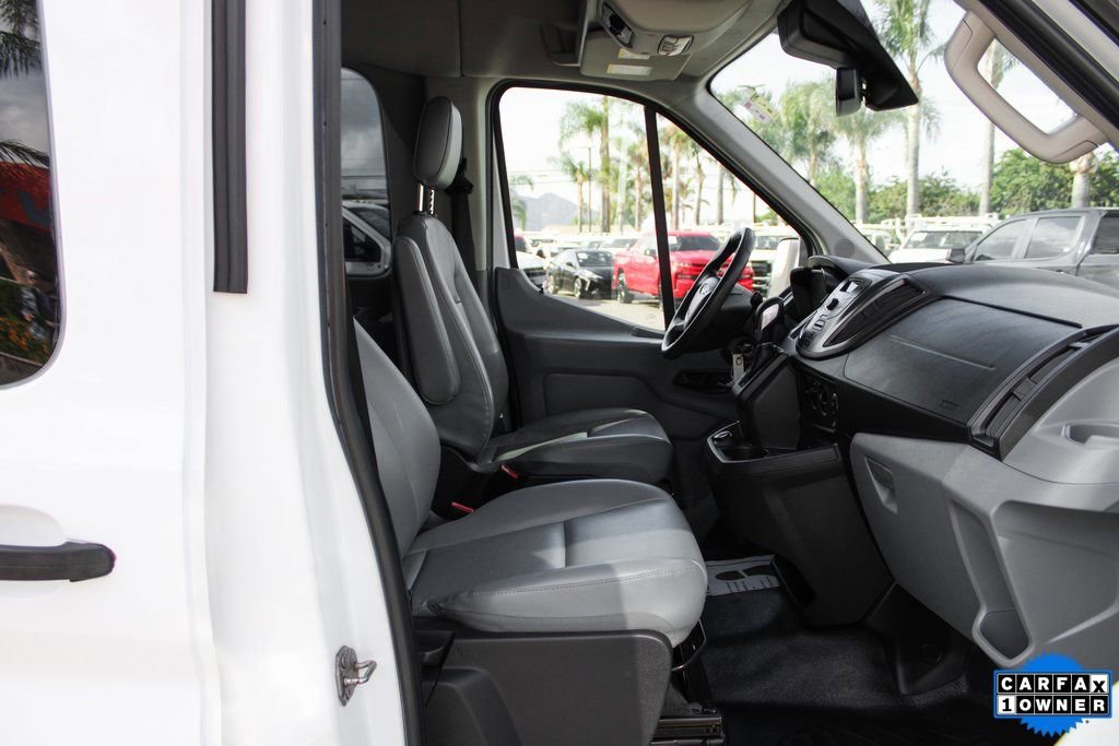 Used 2017 Ford Transit 350 XL image 30