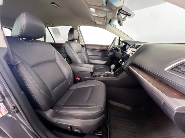 Used 2019 Subaru Outback 2.5i Limited AWD/4WD image 25