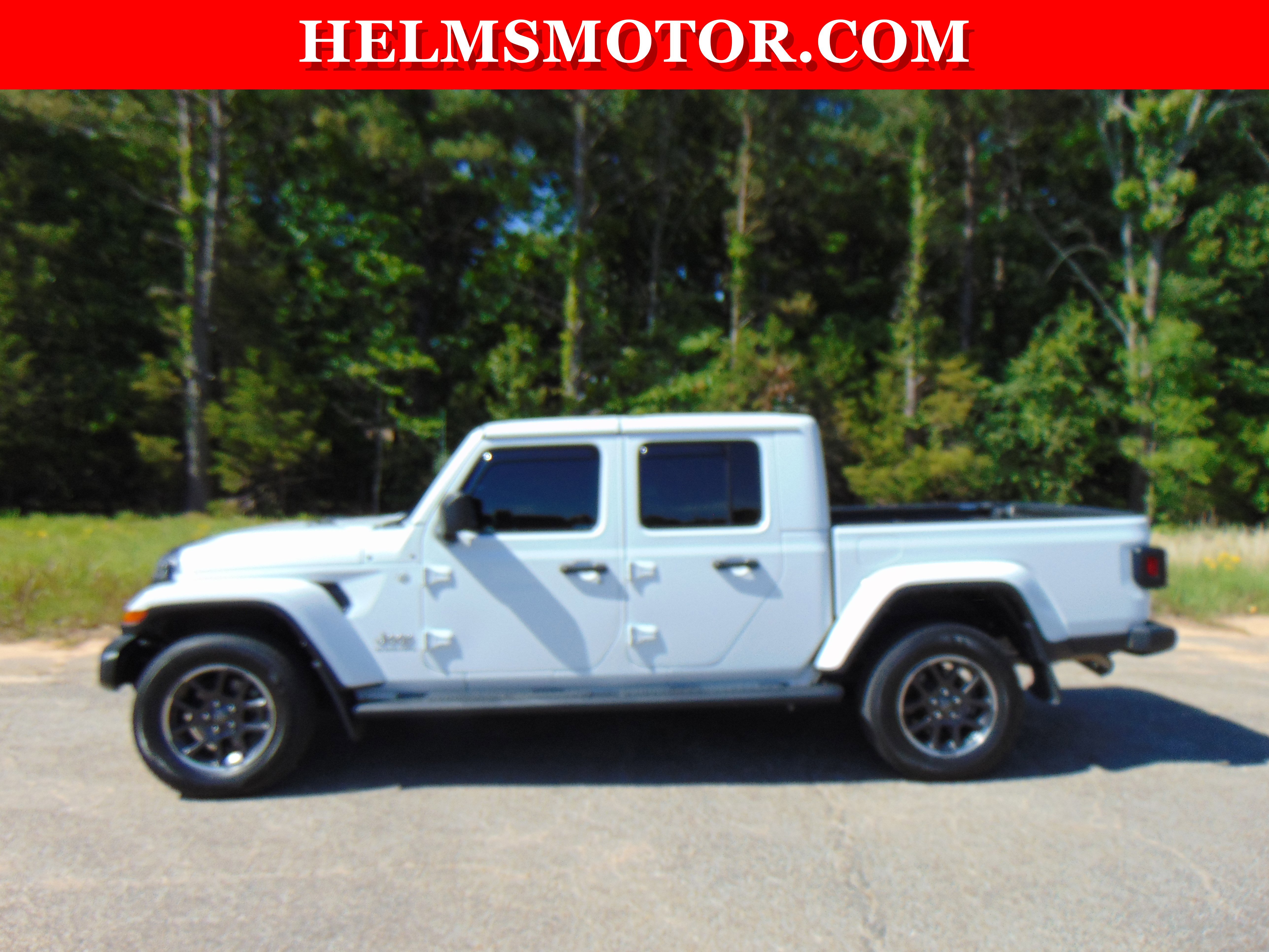 Certified 2023 Jeep Gladiator Overland AWD/4WD image 2