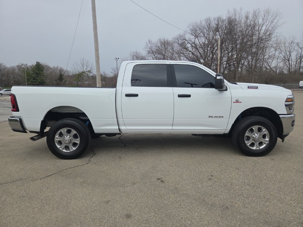Used 2025 RAM 2500 Big Horn AWD/4WD image 9