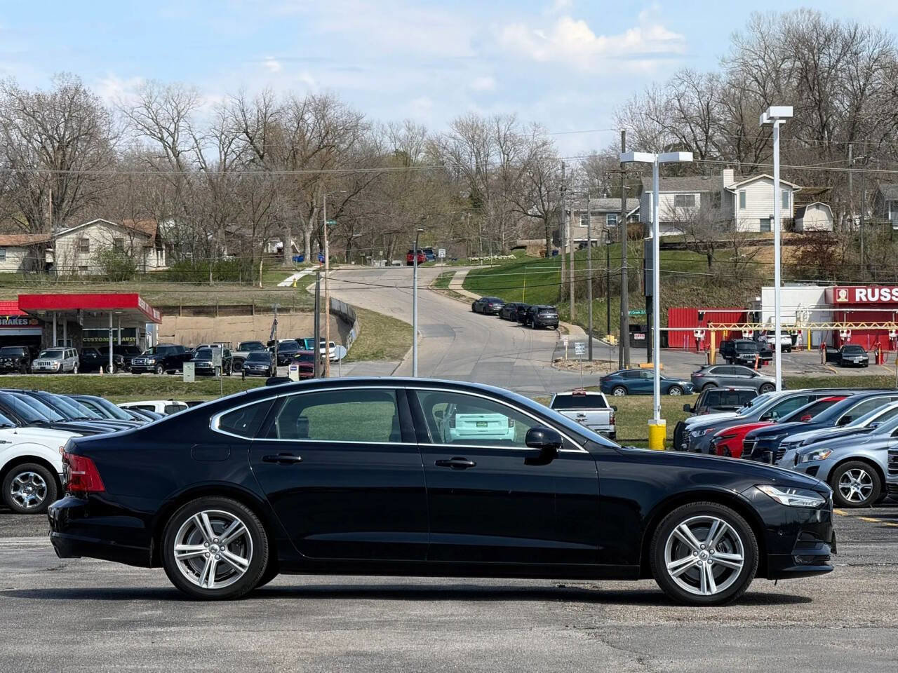 Used 2018 Volvo S90 T5 Momentum w/ Convenience Package image 5