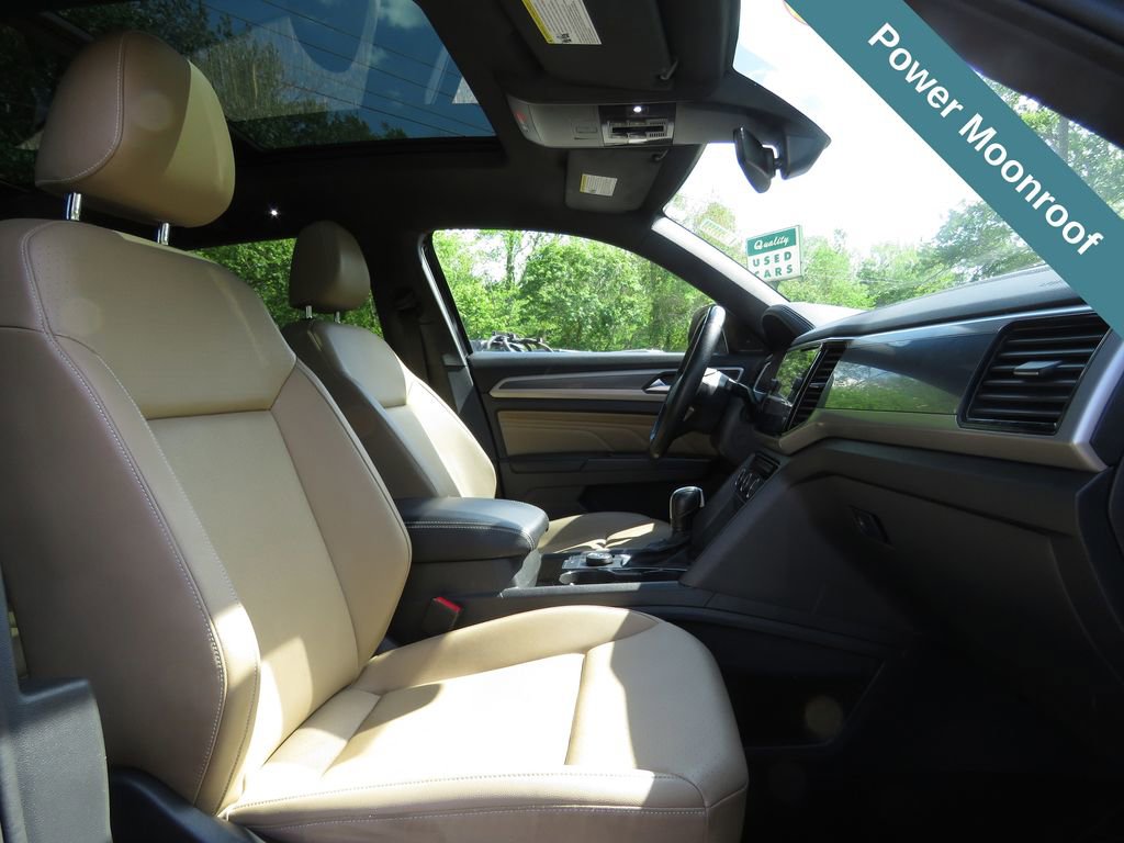 Used 2020 Volkswagen Atlas Cross Sport SEL R-Line AWD/4WD image 13
