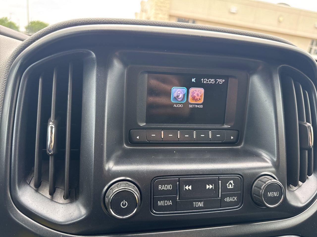 Used 2017 Chevrolet Colorado W/T w/ WT Convenience Package RWD image 13