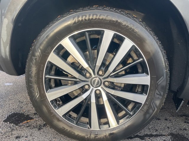 Certified 2023 Nissan Pathfinder Platinum w/ Lighting Package (N93) image 9