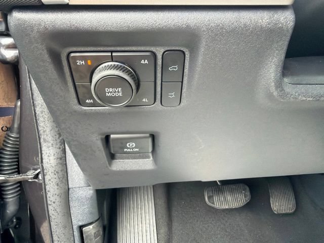 Used 2025 Ford Expedition Active AWD/4WD image 43