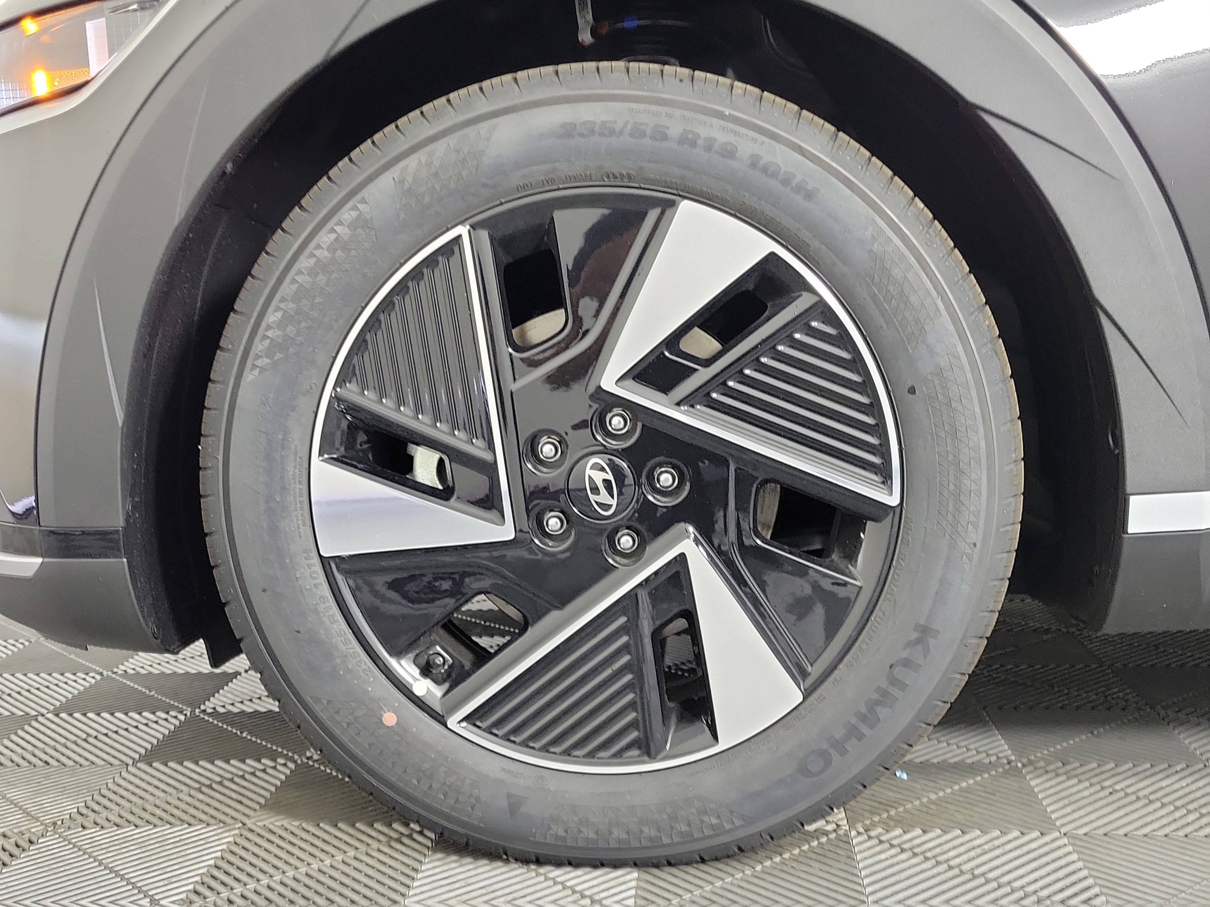 New 2026 Hyundai Ioniq 5 SEL AWD/4WD image 34