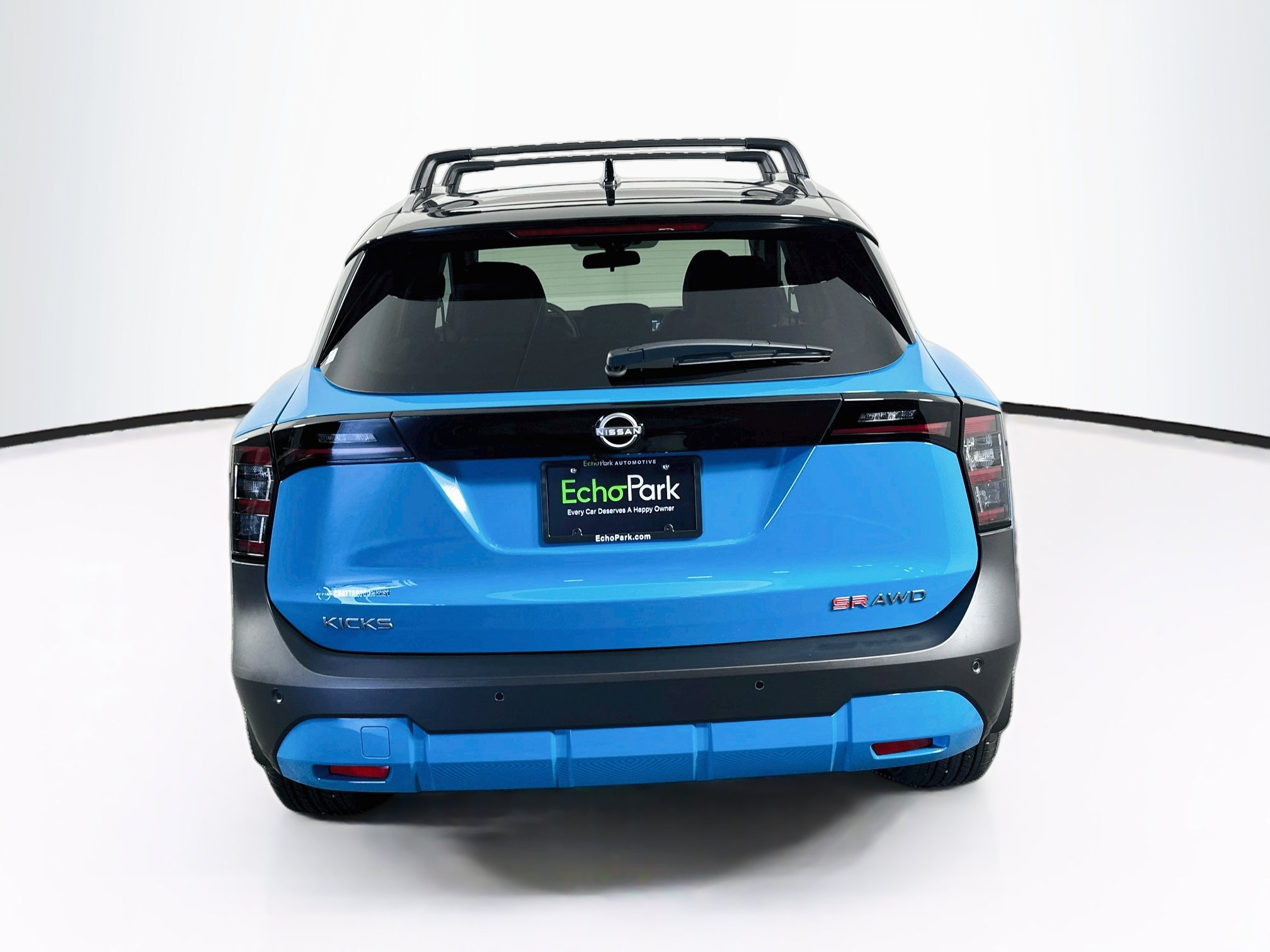 Used 2026 Nissan Kicks SR w/ Cold Weather Package AWD/4WD image 7