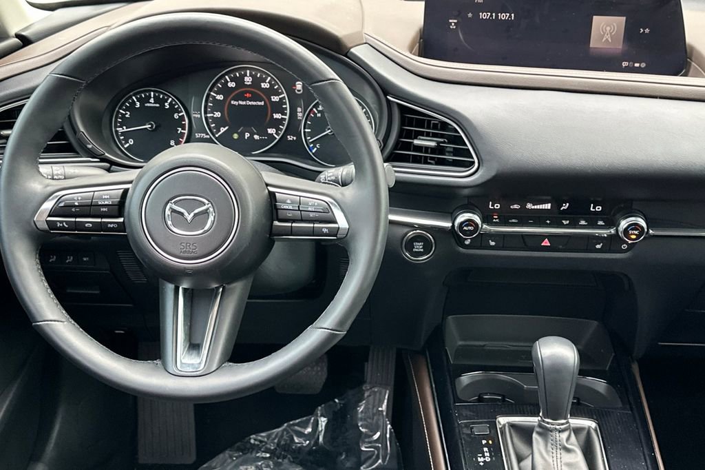 Used 2025 MAZDA CX-30 2.5 Turbo w/ Premium Package image 14