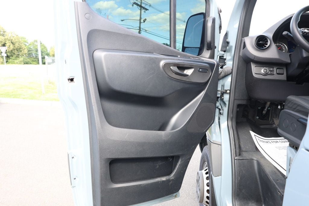Used 2024 Mercedes-Benz Sprinter 3500 image 10