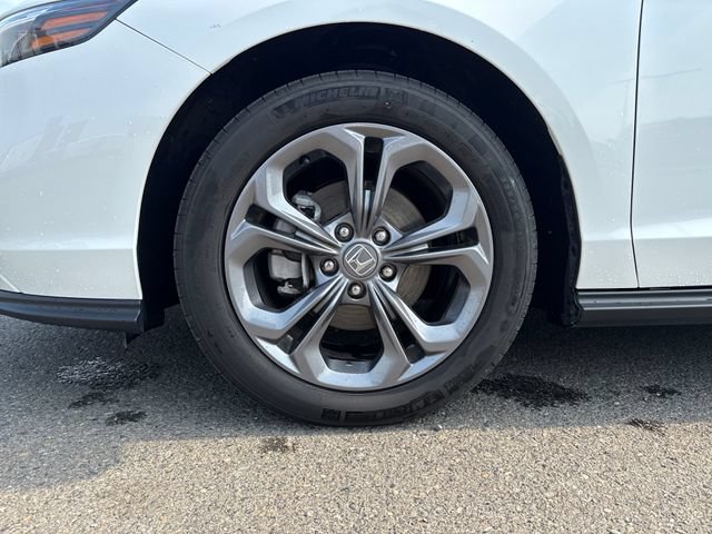 Used 2023 Honda Accord EX image 30