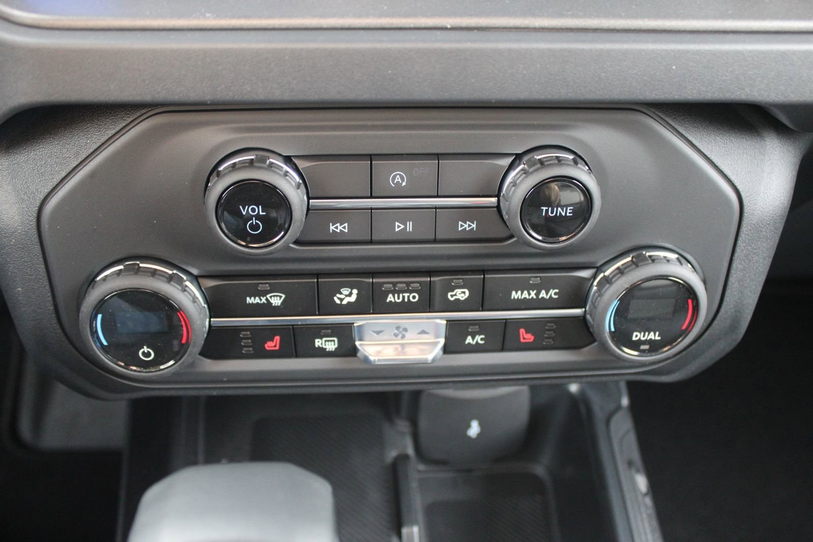 New 2025 Ford Bronco Big Bend image 33