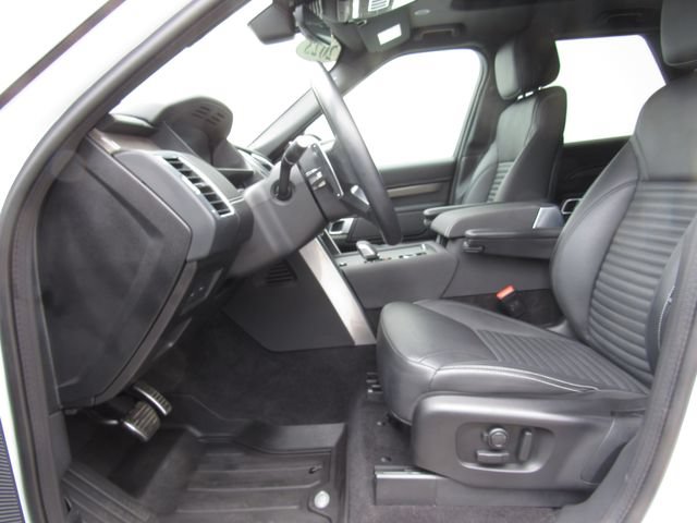 Used 2023 Land Rover Discovery S R-Dynamic AWD/4WD image 9
