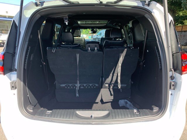 Used 2025 Chrysler Pacifica Limited FWD image 5