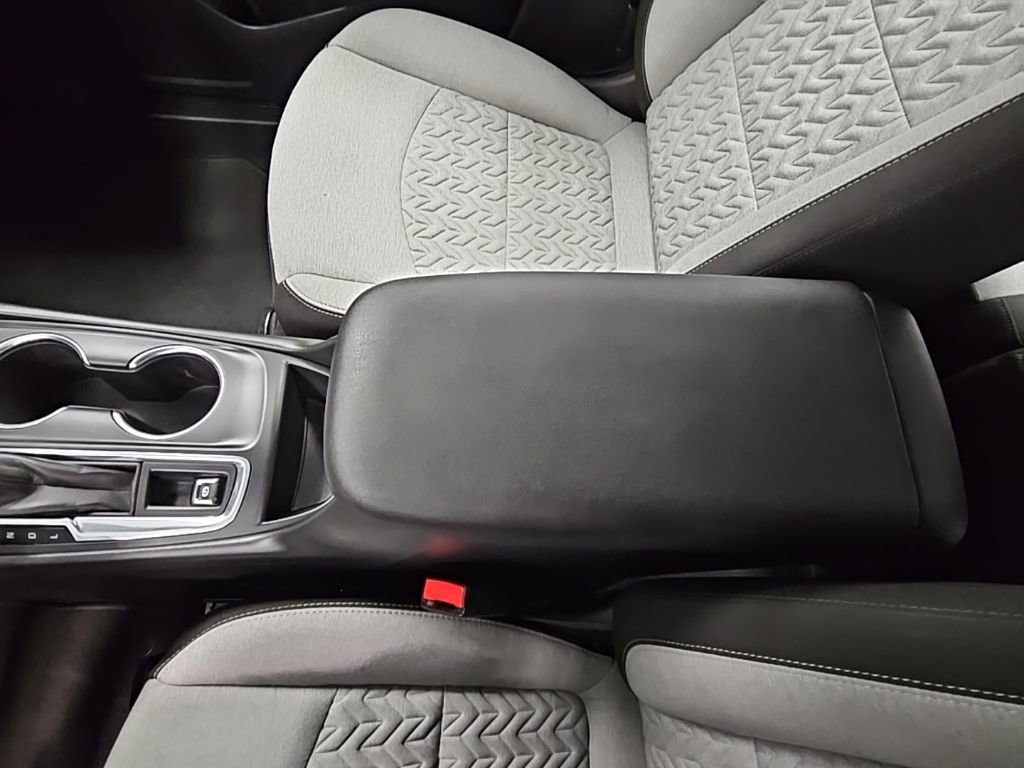 Used 2023 Chevrolet Equinox LS w/ Midnight Edition image 21