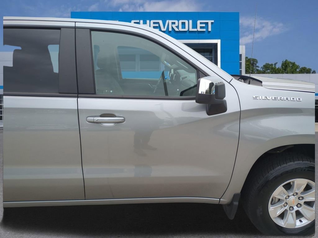 Used 2025 Chevrolet Silverado 1500 LT RWD image 33