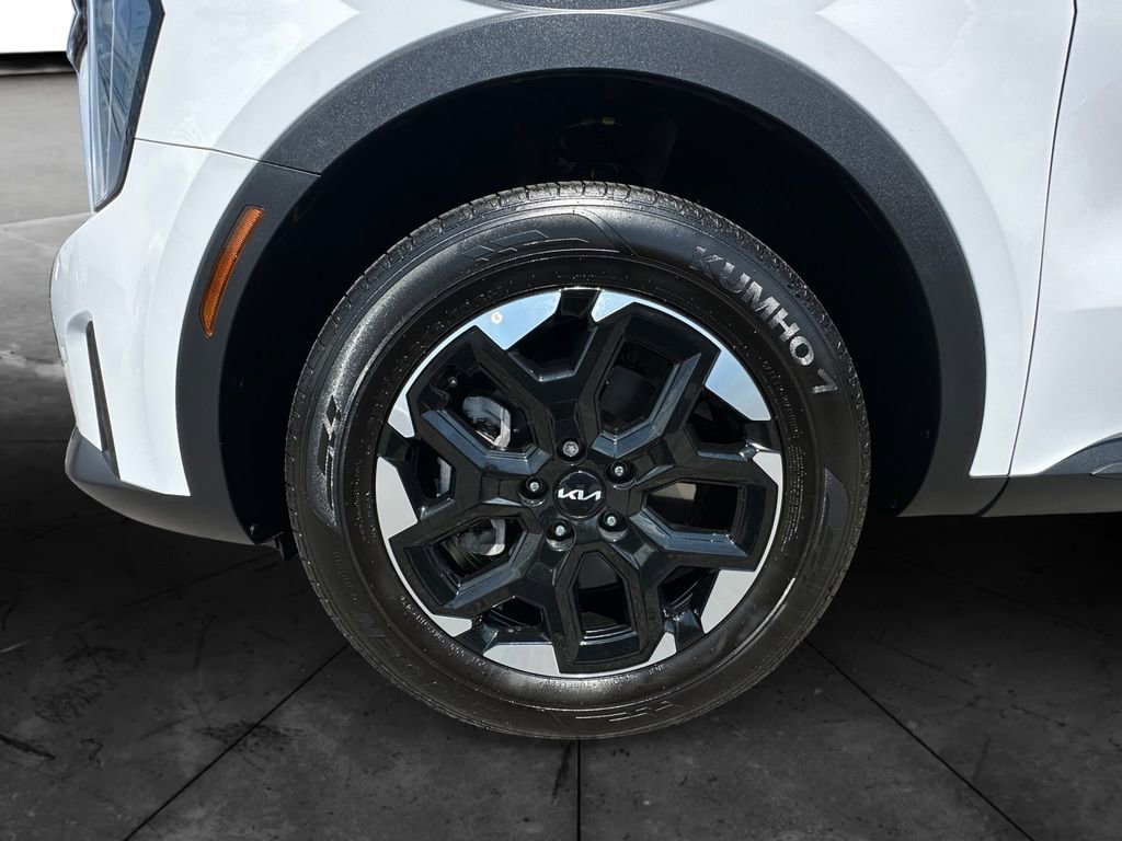 Used 2025 Kia Sorento S AWD/4WD image 14