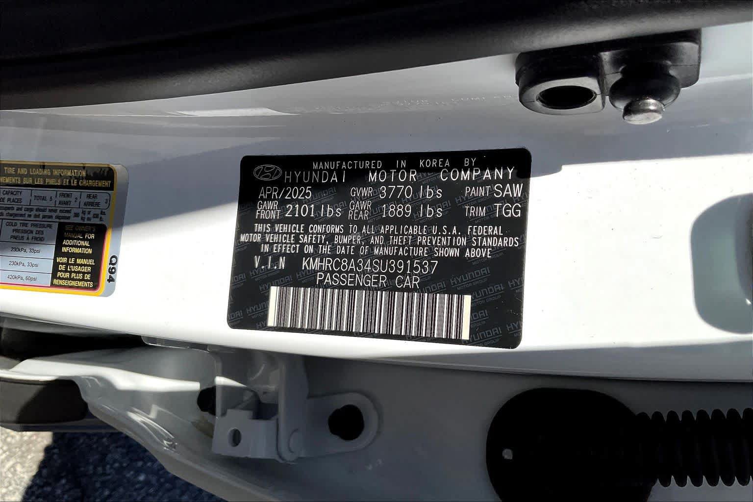 Used 2025 Hyundai Venue SEL FWD image 31