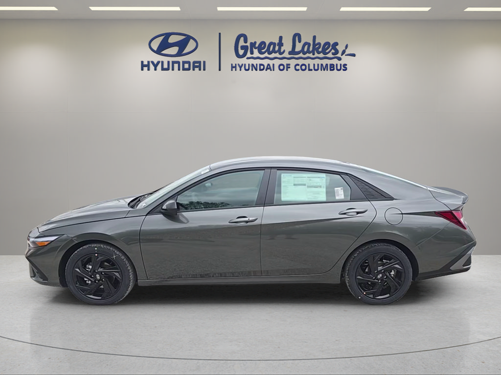 New 2026 Hyundai Elantra Sport FWD image 2
