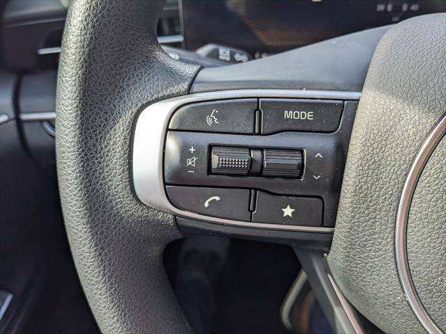Used 2025 Kia K5 LXS FWD image 26