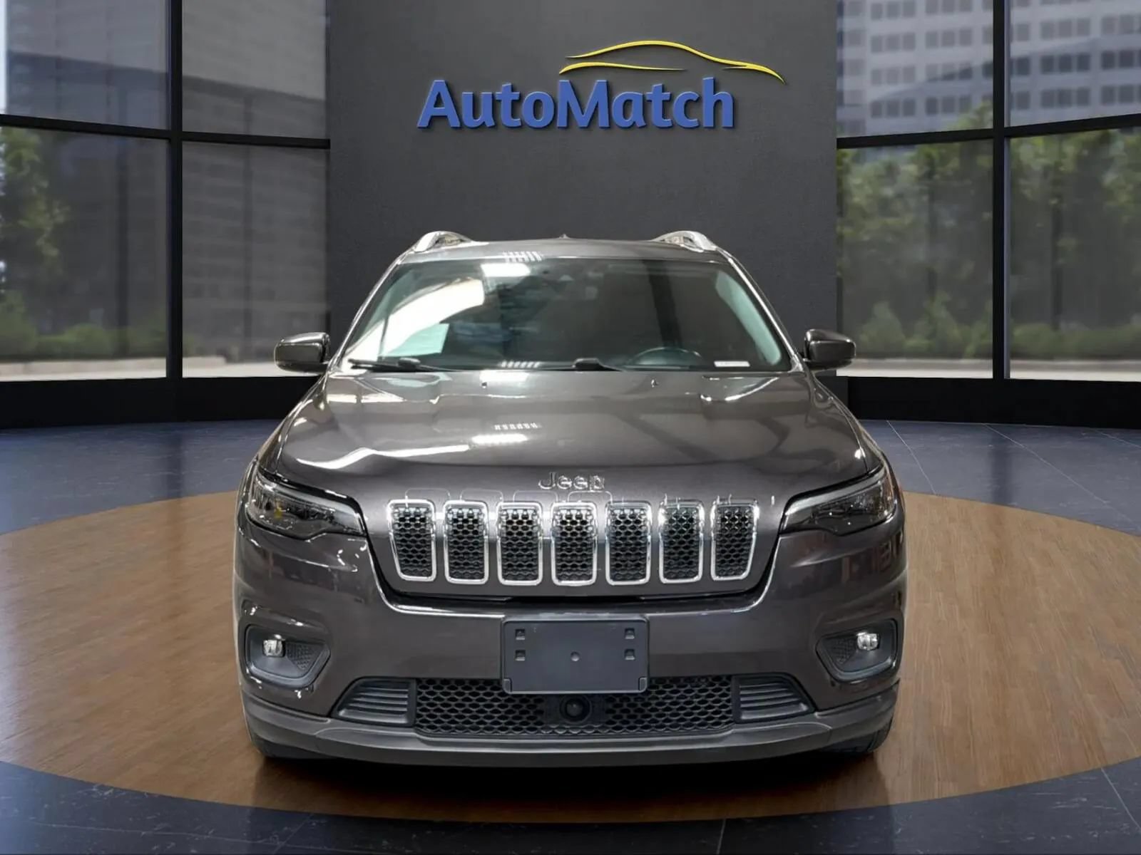 Used 2021 Jeep Cherokee Latitude Lux FWD image 3