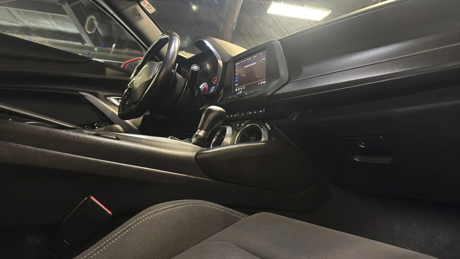 Used 2020 Chevrolet Camaro LT image 12