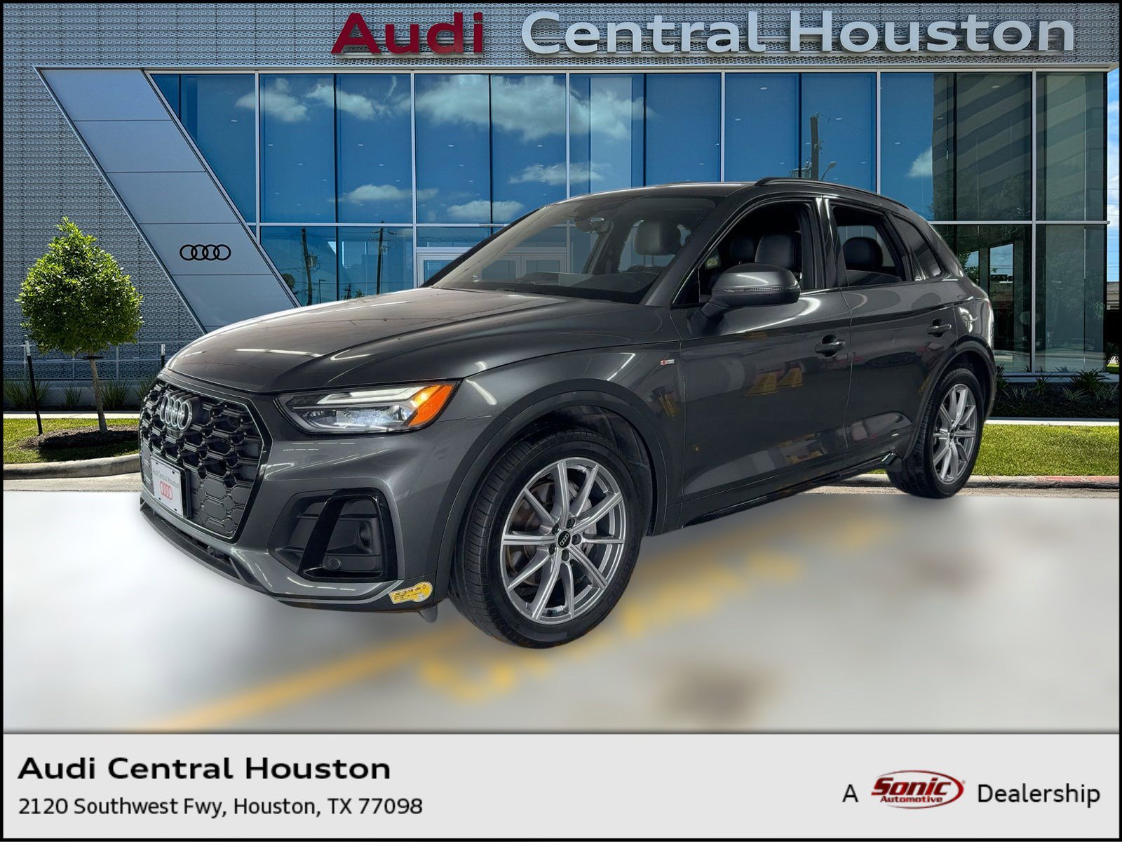 Used 2022 Audi Q5 e Premium Plus w/ Premium Plus Package