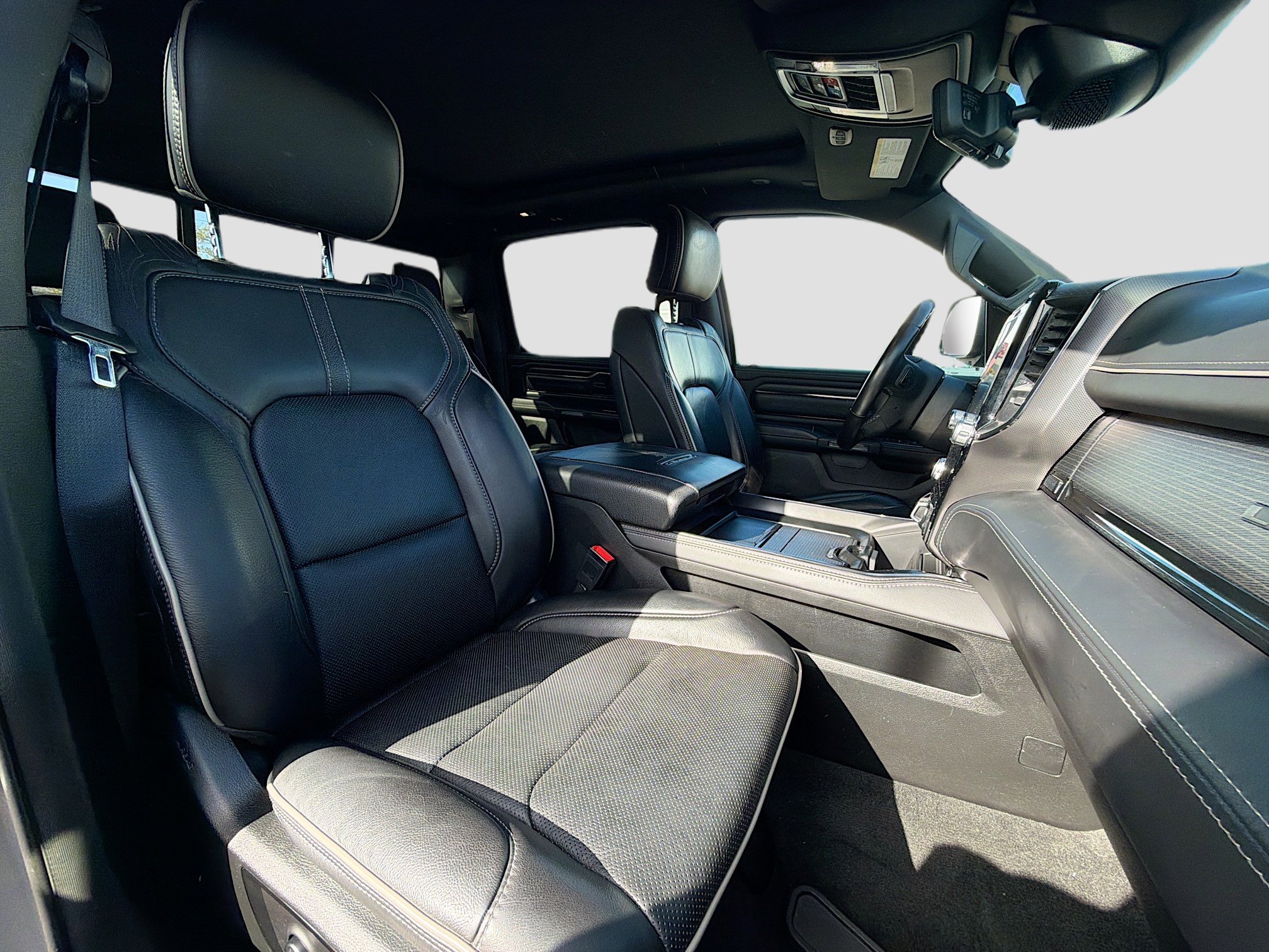 Used 2023 RAM 1500 Limited image 14