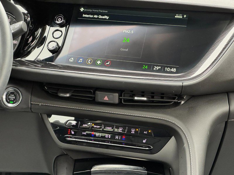 Used 2022 Buick Envision Essence w/ Safety Package image 13