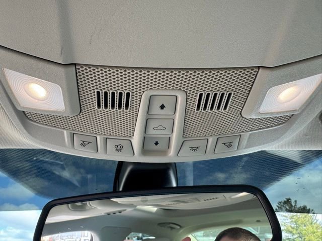 Used 2020 Ford Fusion SEL image 29