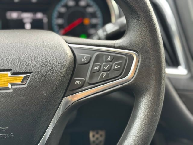 Used 2017 Chevrolet Malibu Hybrid image 24