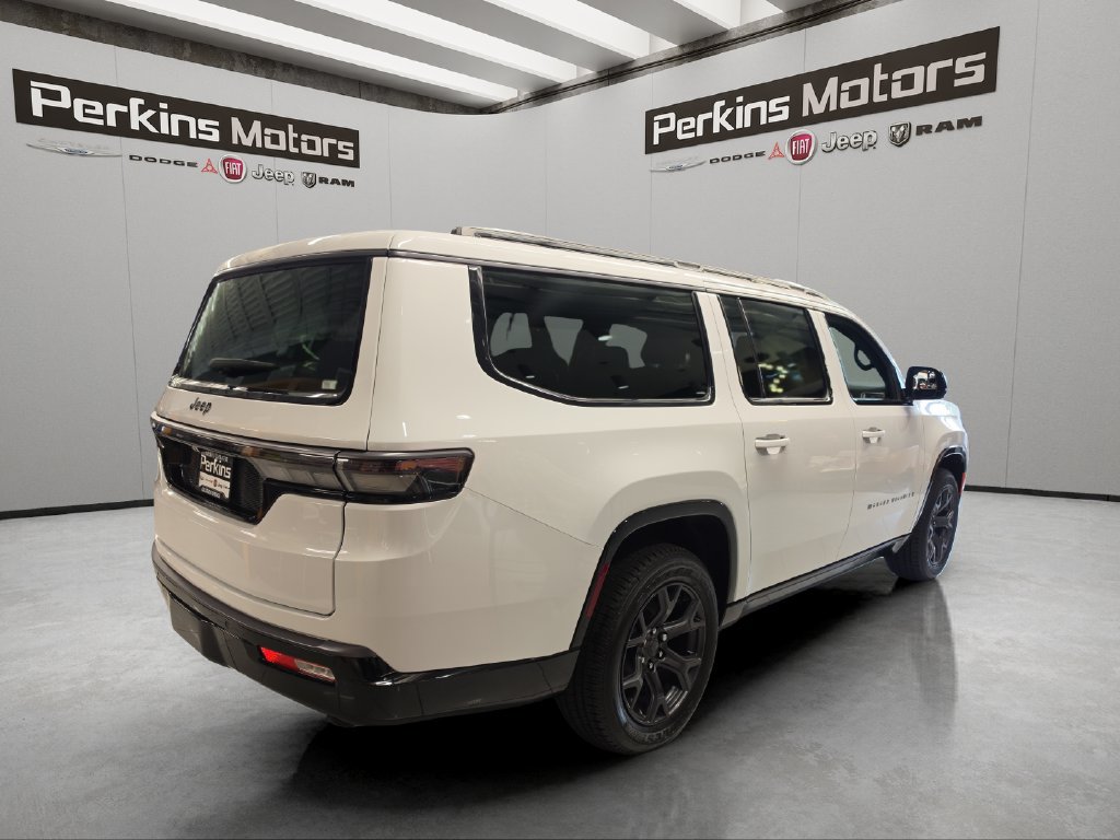 New 2026 Jeep Grand Wagoneer L Limited w/ Premium Group II AWD/4WD image 5