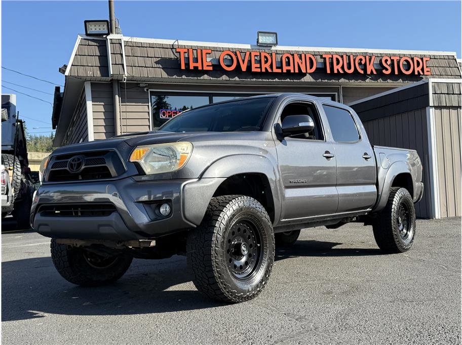 Used 2013 Toyota Tacoma 4x4 Double Cab w/ TRD Sport Pkg image 1