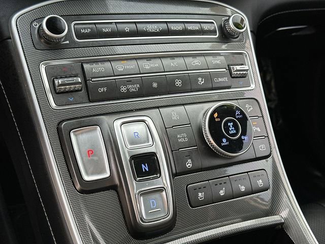 Used 2023 Hyundai Santa Fe Limited image 38