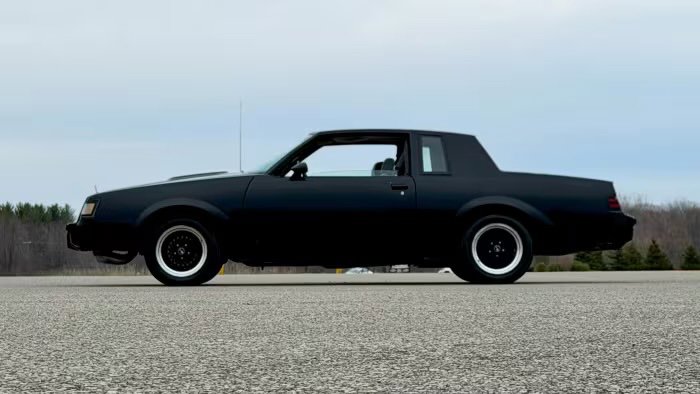 Used 1987 Buick Regal Coupe RWD image 2
