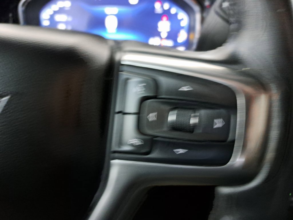 Used 2023 Chevrolet Silverado 1500 LT image 18